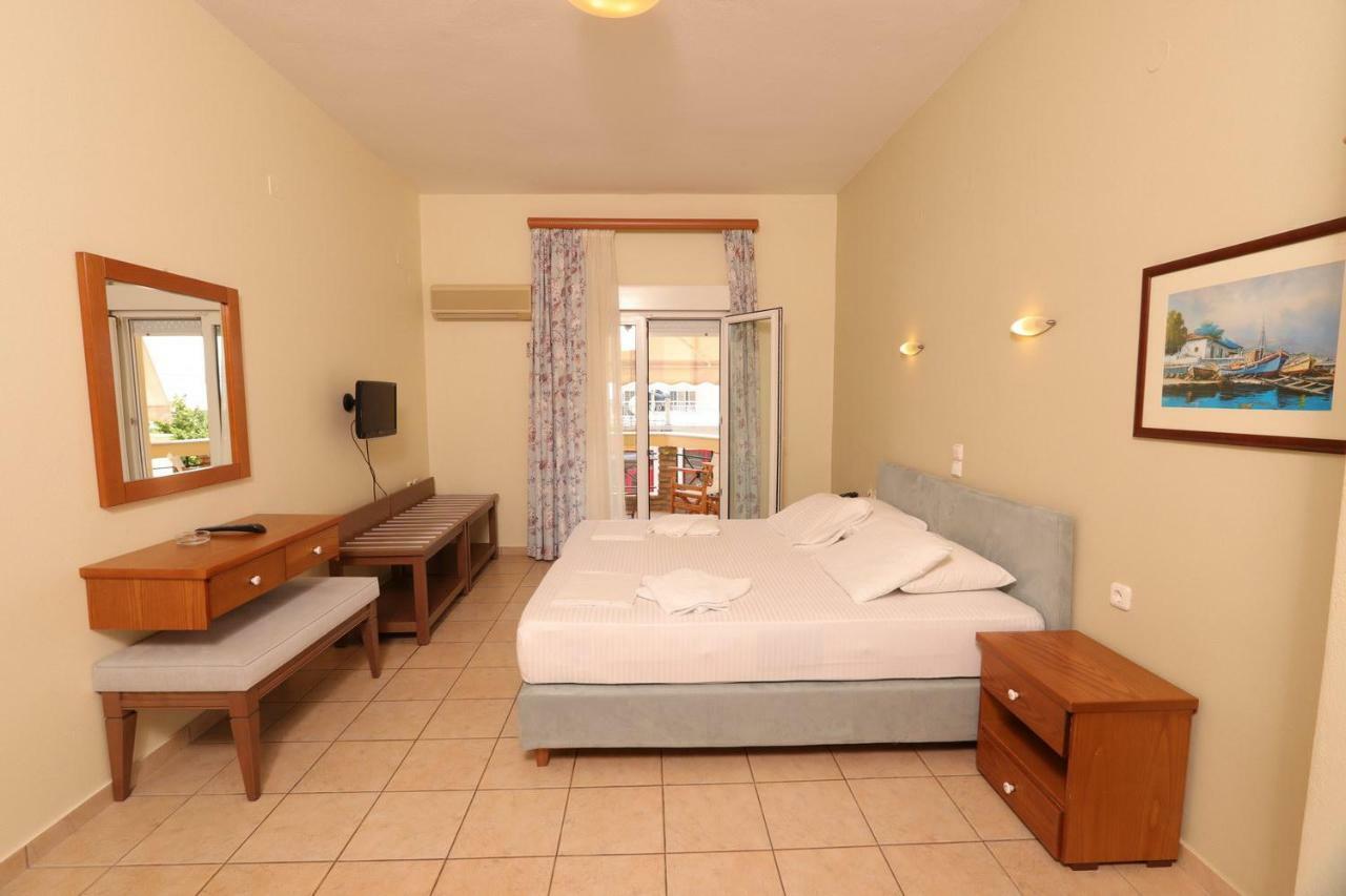 G. Kiapekou Aparthotel Loutra Edipsou  Exterior photo